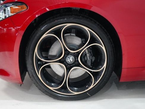 New 2025 Alfa Romeo Giulia Intensa w/ Driving Assist Package image 10