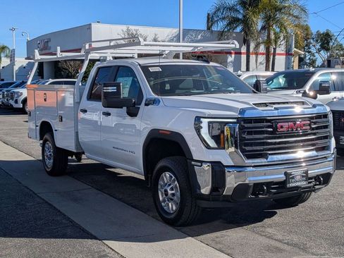 New 2026 GMC Sierra 2500 Pro w/ Convenience Package image 4