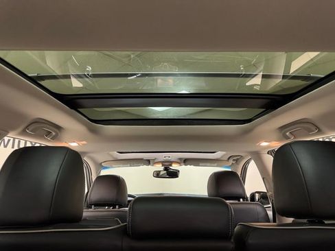 Used 2019 INFINITI QX60 Luxe w/ Sensory Package image 20