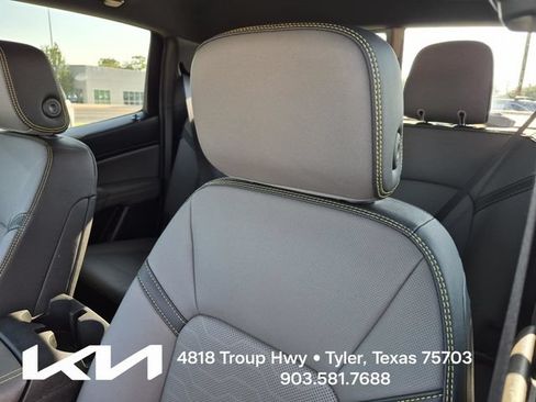 Used 2024 Chevrolet Colorado ZR2 w/ ZR2 Convenience Package III AWD/4WD image 22