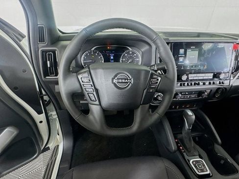 New 2026 Nissan Frontier SV w/ SV Convenience Package AWD/4WD image 10