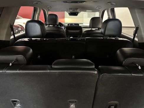 Used 2022 Kia Telluride LX image 27