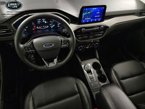 Certified 2022 Ford Escape SEL AWD/4WD image 33