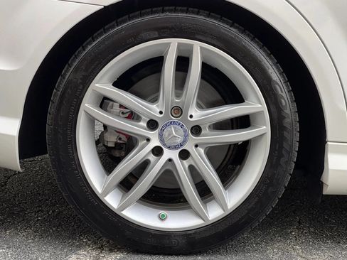 Used 2014 Mercedes-Benz C 250 Sedan image 49