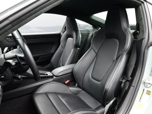 Certified 2025 Porsche 911 Carrera GTS RWD image 5