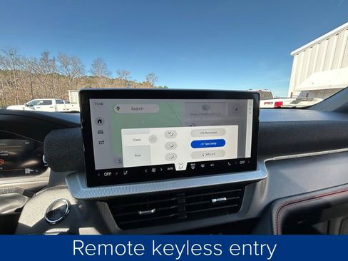 Used 2025 Ford Explorer ST image 37