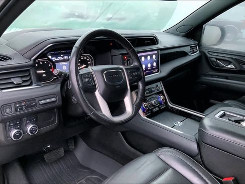 Used 2021 GMC Yukon XL Denali image 18
