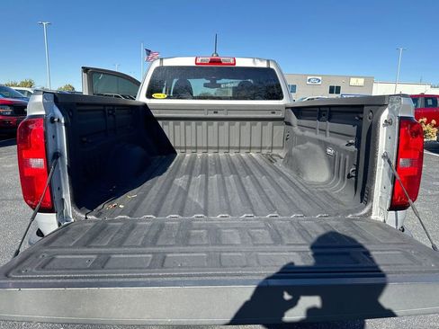 Used 2020 Chevrolet Colorado W/T image 23