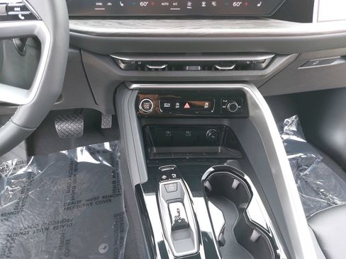 New 2026 Audi Q5 Premium Plus AWD/4WD image 22