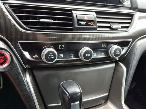 Used 2022 Honda Accord Sport image 15