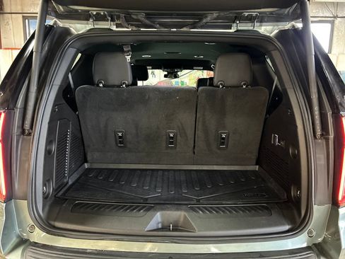 Used 2023 Chevrolet Tahoe LT w/ Luxury Package AWD/4WD image 22
