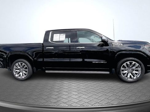 Used 2024 GMC Sierra 1500 Denali w/ Denali Reserve Package AWD/4WD image 4