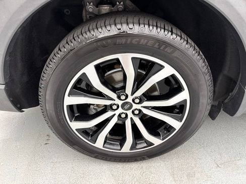 Used 2020 Ford Explorer ST AWD/4WD image 12