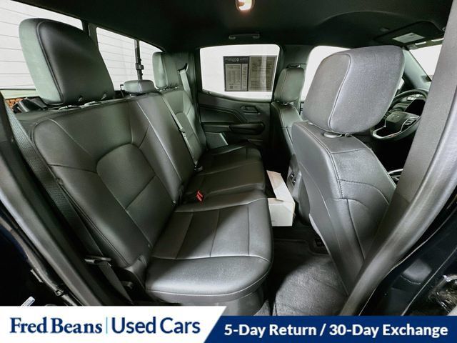 Used 2026 Chevrolet Colorado Trail Boss AWD/4WD image 31