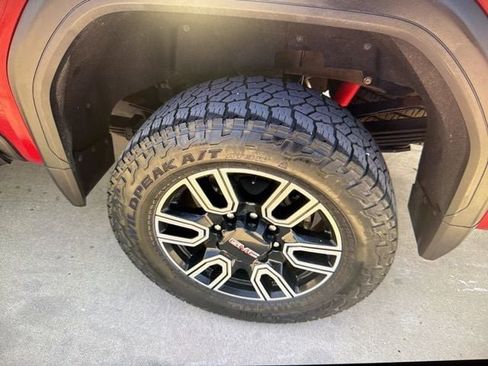 Used 2021 GMC Sierra 3500 AT4 w/ AT4 Premium Plus Package AWD/4WD image 5