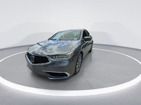 Used 2019 Acura TLX FWD image 4