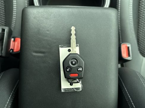 Used 2019 Subaru Forester Premium AWD/4WD image 23