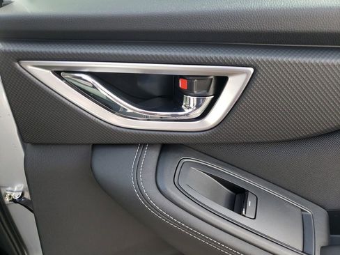 Used 2023 Subaru Forester Premium image 31