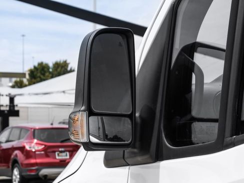 Used 2021 Mercedes-Benz Sprinter 2500 w/ Driver Convenience Package image 36