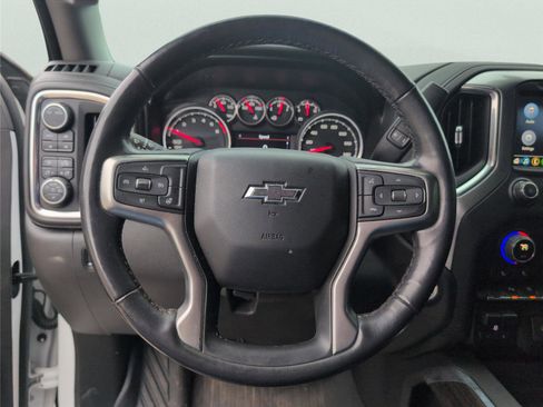 Used 2020 Chevrolet Silverado 1500 RST image 24