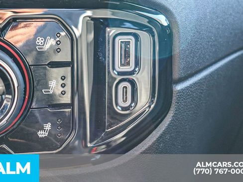 Used 2024 Chevrolet Silverado 2500 LTZ image 44