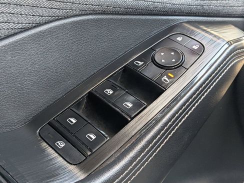 Used 2021 Nissan Rogue SV image 22