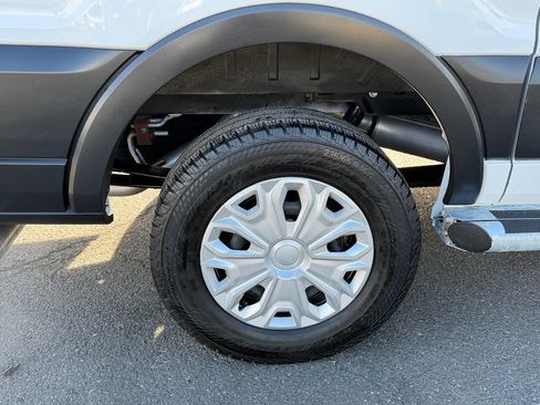 Used 2024 Ford Transit 250 Low Roof w/ Exterior Upgrade Package image 32