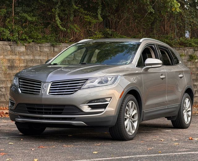 Used 2017 Lincoln MKC Select w/ Select Plus Package AWD/4WD image 14