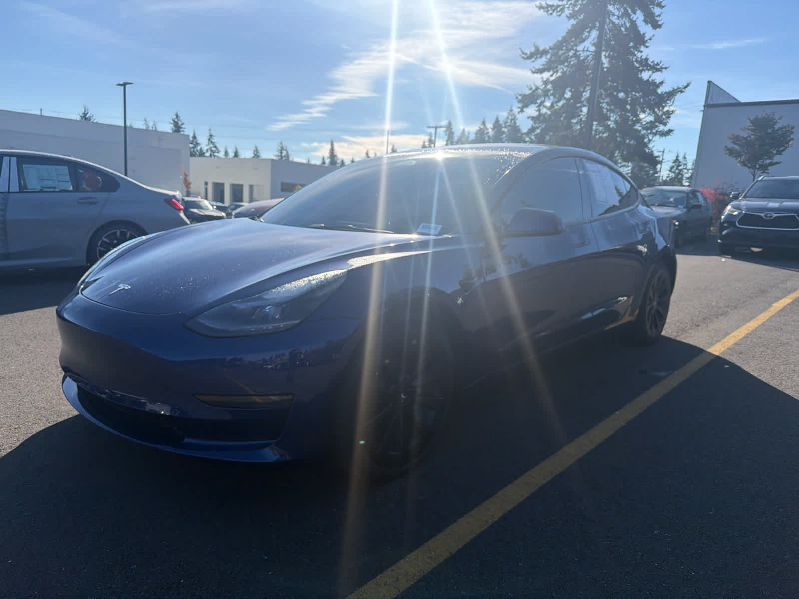 Used 2023 Tesla Model 3 Standard Range RWD image 2
