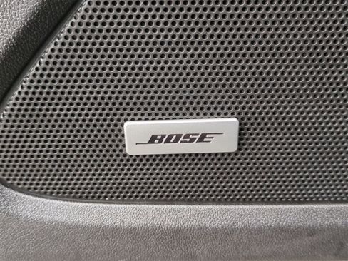 Used 2020 Chevrolet Equinox Premier image 31