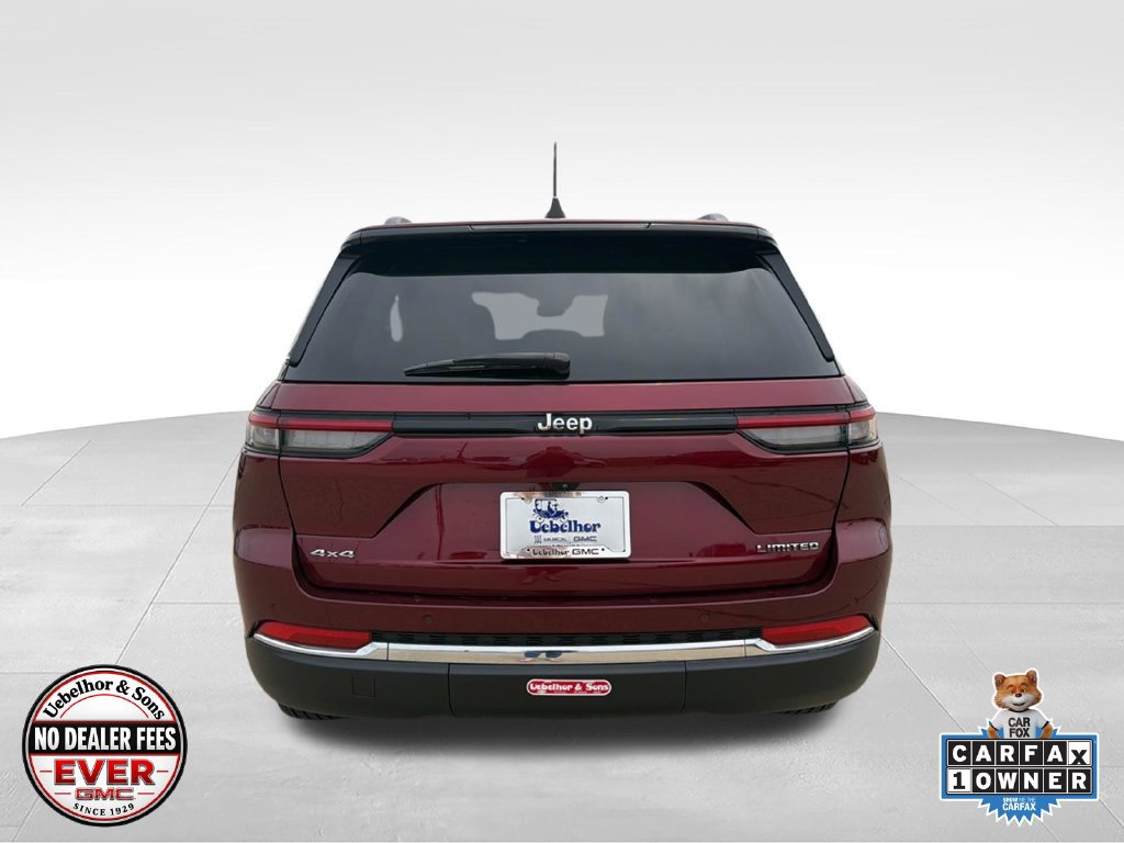 Used 2023 Jeep Grand Cherokee Limited w/ Trailer Tow Prep Group (B) AWD/4WD image 8