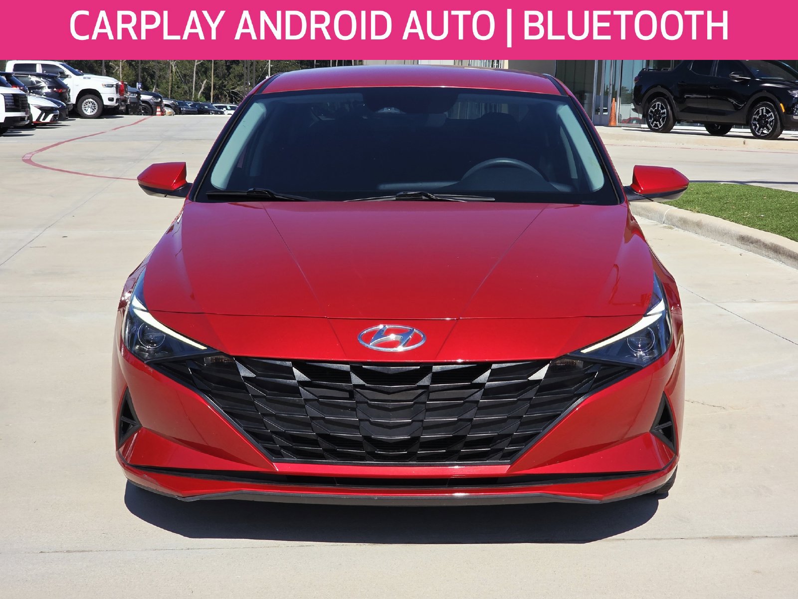 Used 2022 Hyundai Elantra SEL FWD image 2