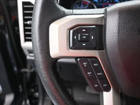 Used 2019 Ford F250 Lariat w/ Lariat Ultimate Package AWD/4WD image 30