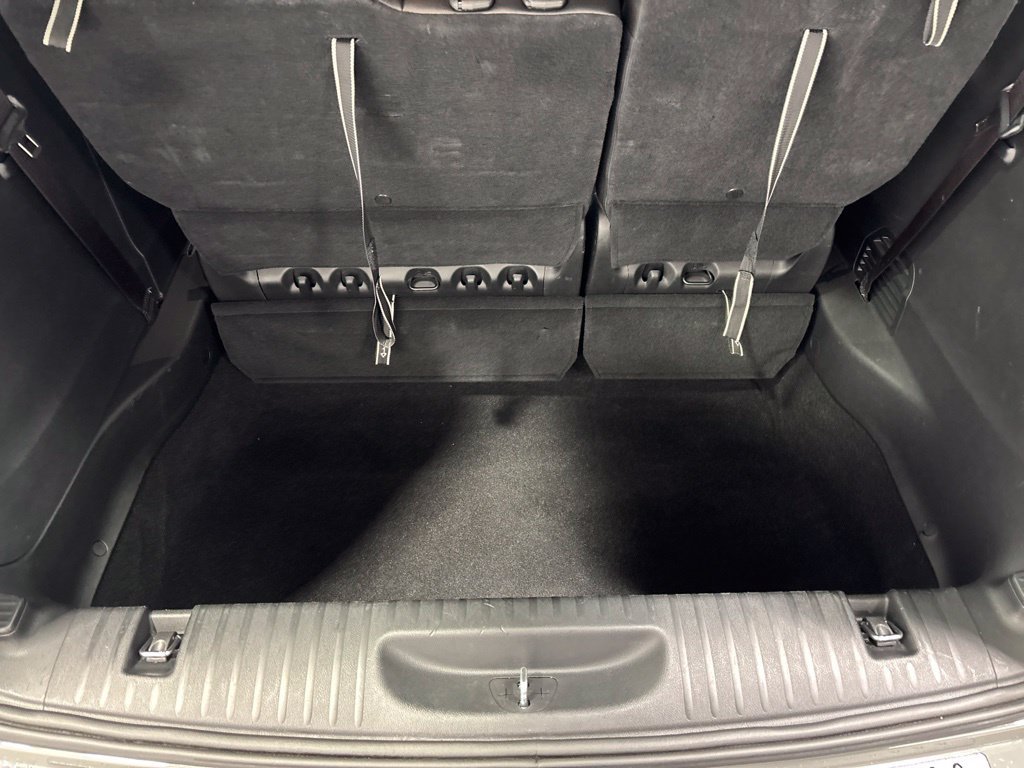 Used 2025 Chrysler Pacifica Select FWD image 53
