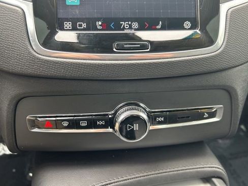Certified 2024 Volvo XC90 B5 Core w/ Protection Package Premier image 24