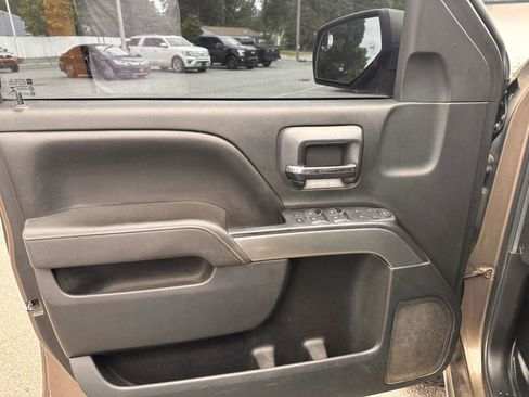 Used 2014 Chevrolet Silverado 1500 LT w/ LT Convenience Package AWD/4WD image 12