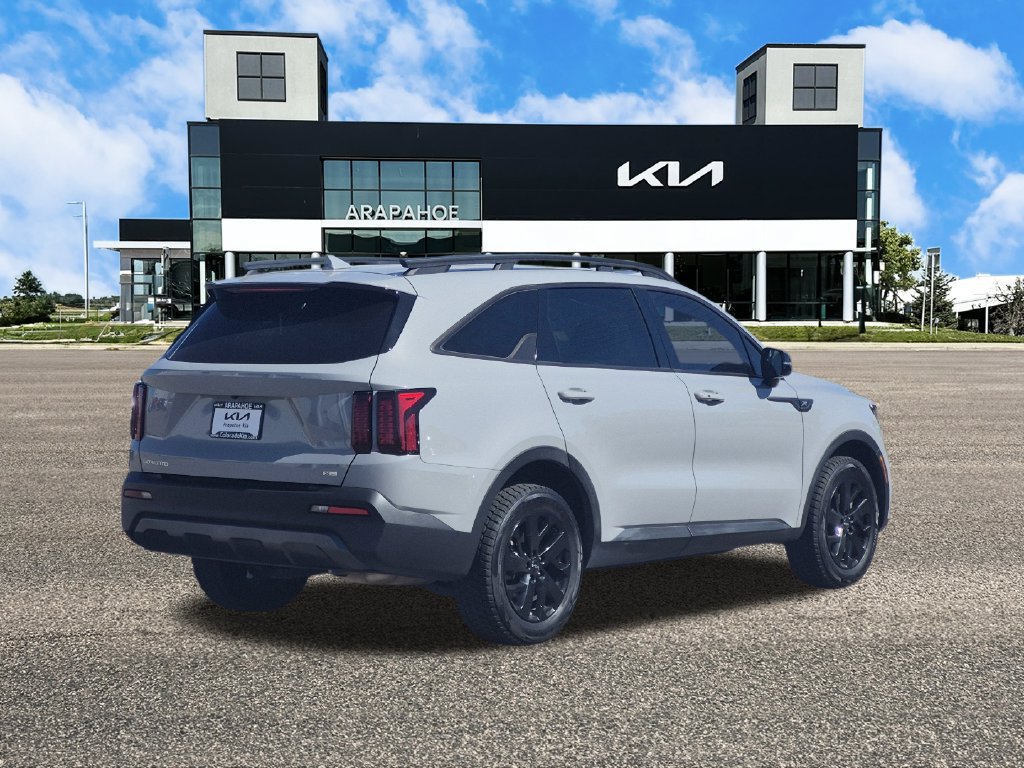 Used 2023 Kia Sorento S AWD/4WD image 5