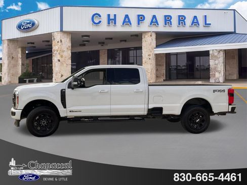 Certified 2025 Ford F250 XLT w/ Black Appearance Package AWD/4WD image 3