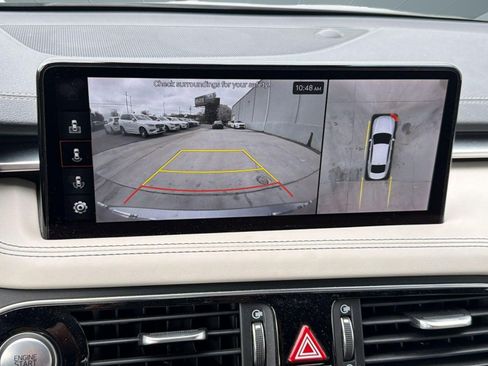 Used 2022 Genesis G70 3.3T image 24