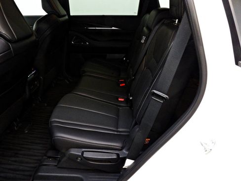 Used 2025 INFINITI QX60 Sensory w/ Vision Package AWD/4WD image 10