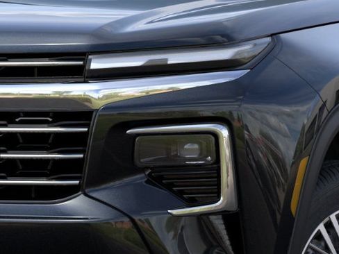 Used 2026 Chevrolet Traverse LT AWD/4WD image 6