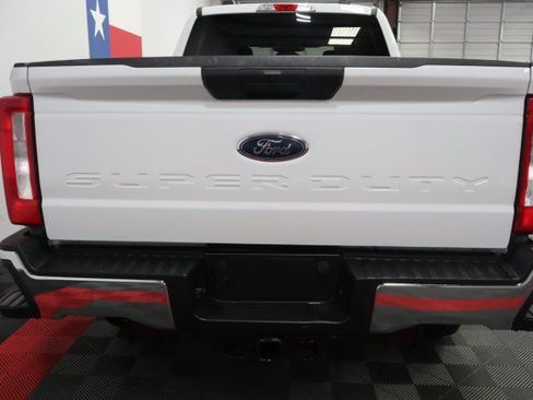 Used 2024 Ford F250 XLT w/ FX4 Off-Road Package AWD/4WD image 26