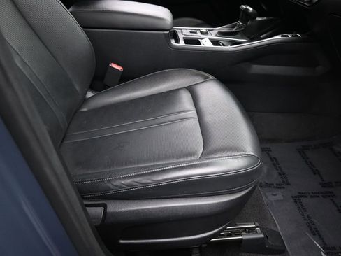 Used 2025 Kia Sorento S FWD image 45