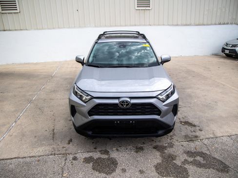Used 2023 Toyota RAV4 XLE image 4