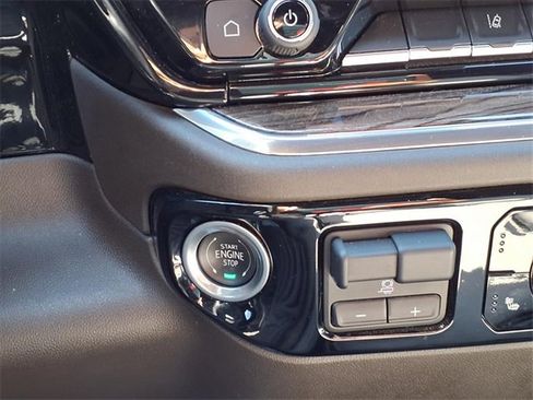 Used 2025 Chevrolet Silverado 2500 LT w/ All Star Edition image 8