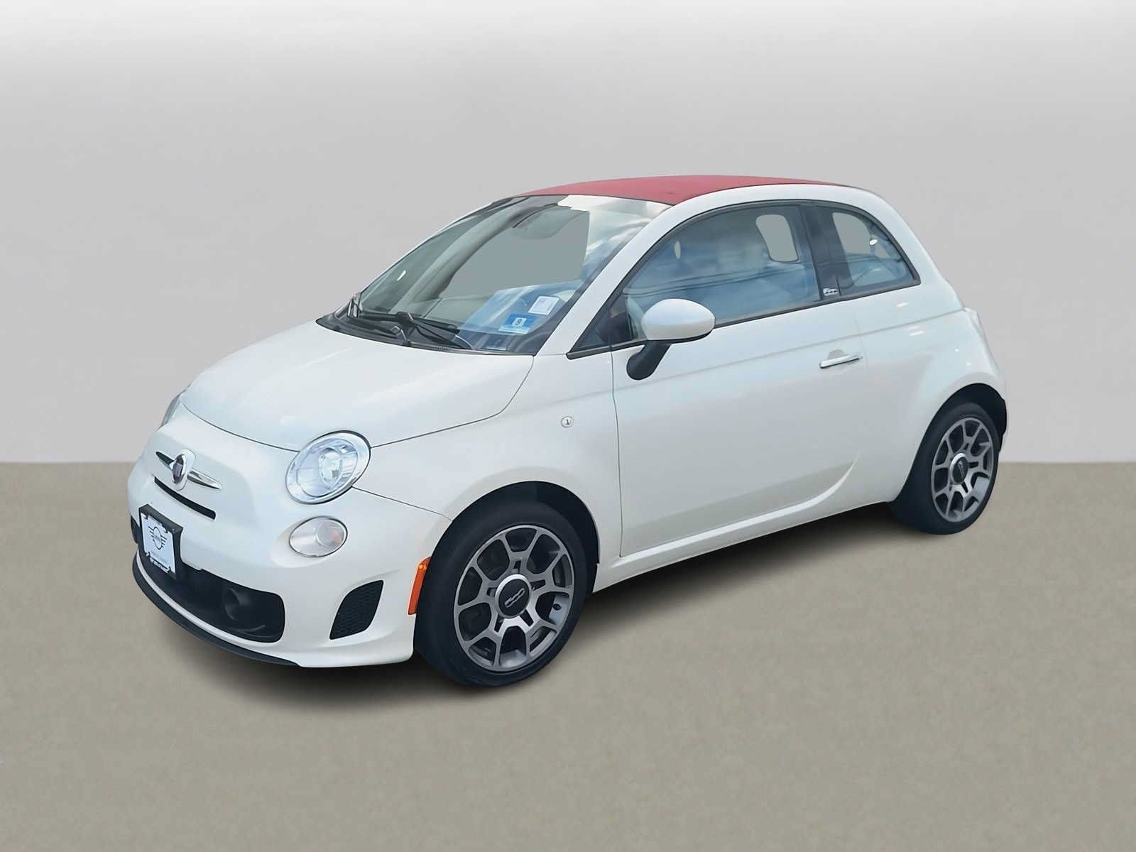 Used 2018 FIAT 500 Pop FWD image 4