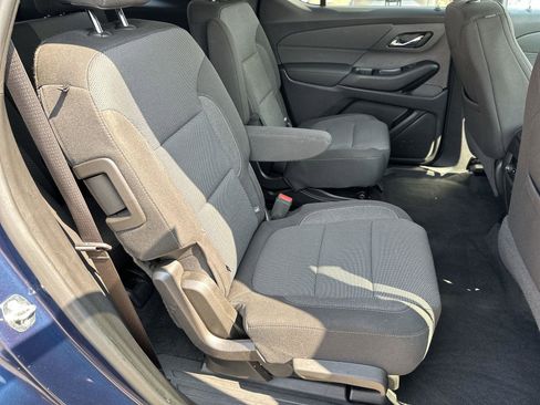 Certified 2022 Chevrolet Traverse LT image 27