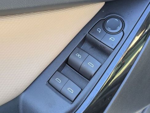 New 2026 Chevrolet Equinox ACTIV w/ Convenience Package III image 9