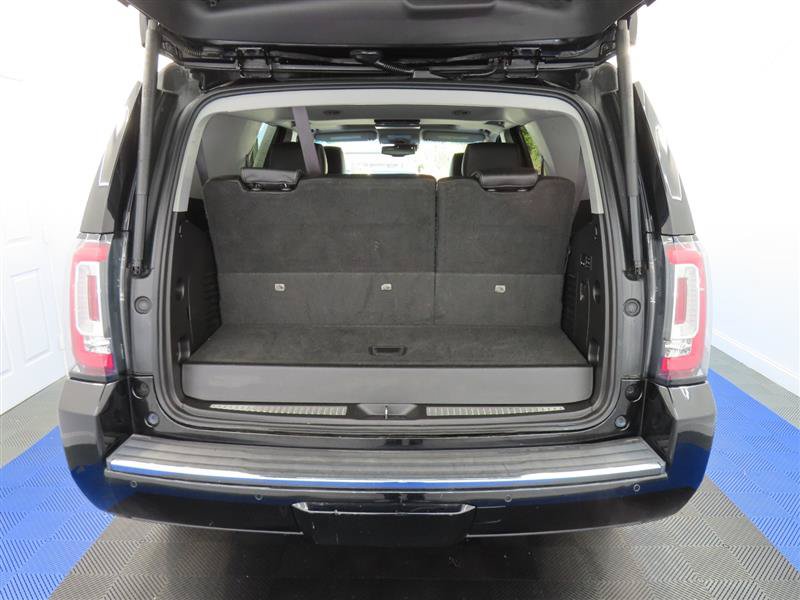 Used 2015 GMC Yukon Denali w/ Open Road Package AWD/4WD image 8