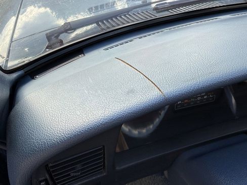 Used 1989 Toyota Pickup Deluxe image 62